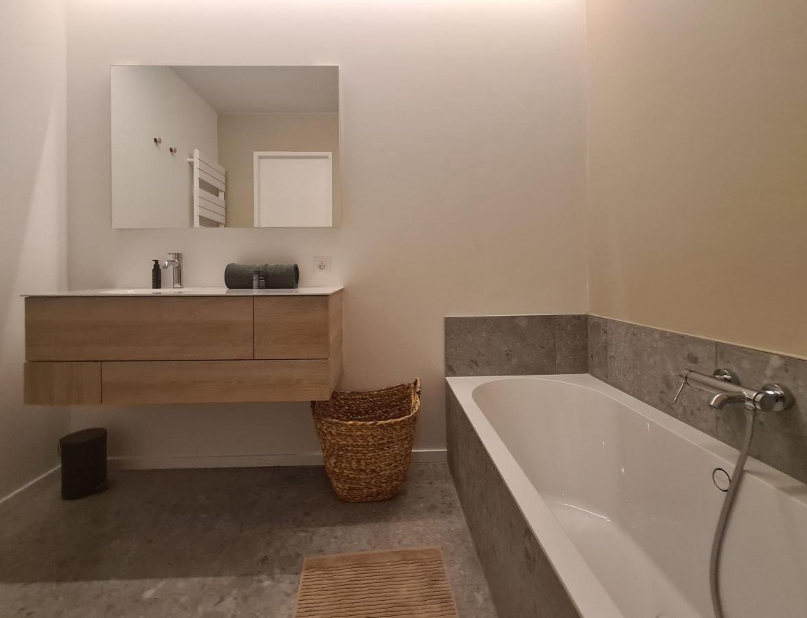 Central Park Tower Sea View Residence With Pool And Gym ออสเทนด์ ภายนอก รูปภาพ